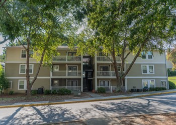 Bradford Gwinnett Townhomes, 100 Castor Dr, Norcross, GA - RentCafe