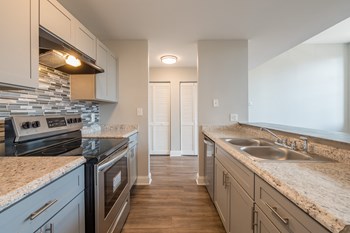 Upgraded kitchen stainless steel appliances - Photo Gallery 2
