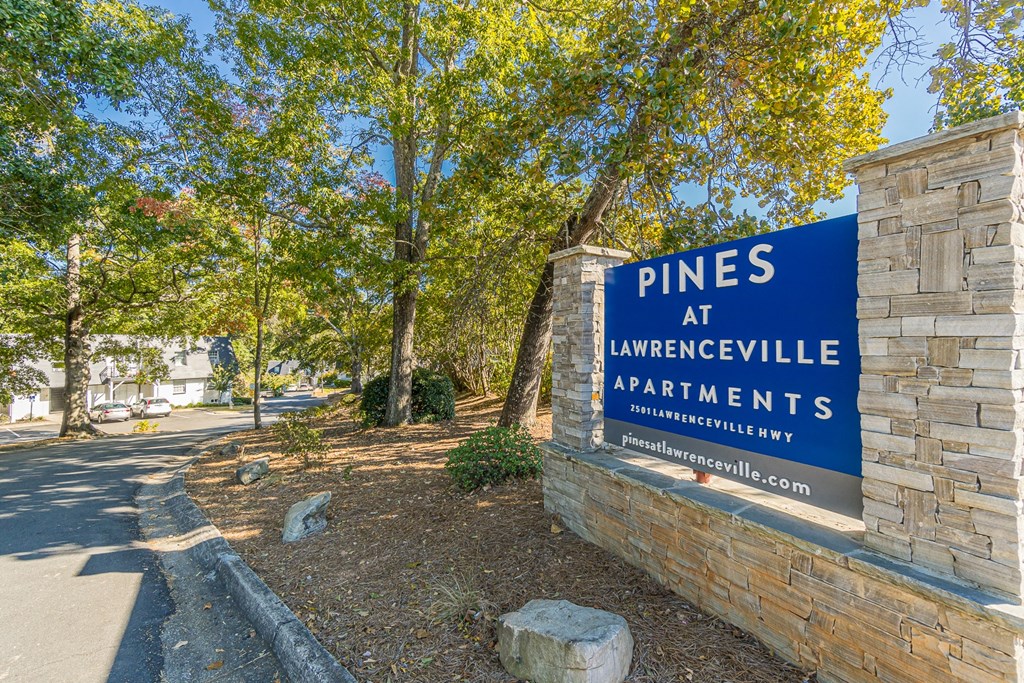 Community entrance at Pines at Lawrenceville Decatur 30033