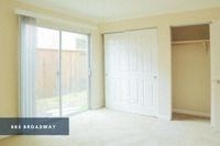 Patio at 885 Broadway - Photo Gallery 6