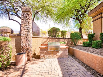Secluded grilling area at Starrview at Starr Pass Apartments in Tucson, AZ