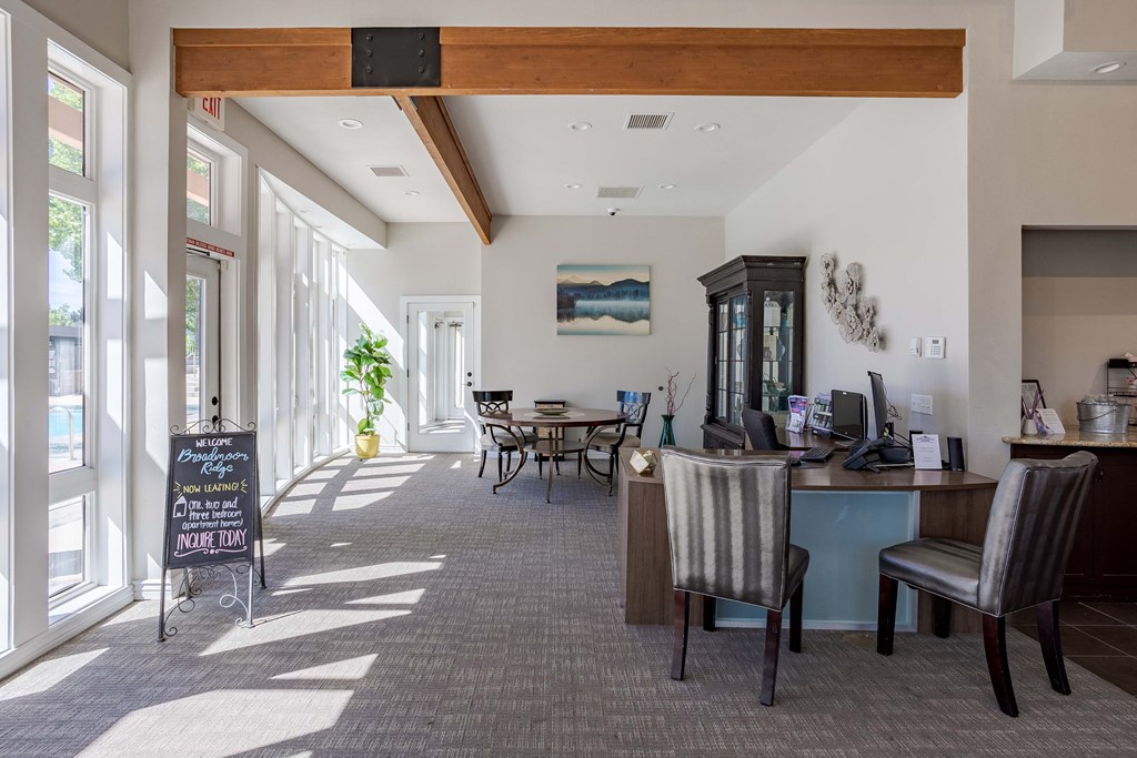 Broadmoor Ridge