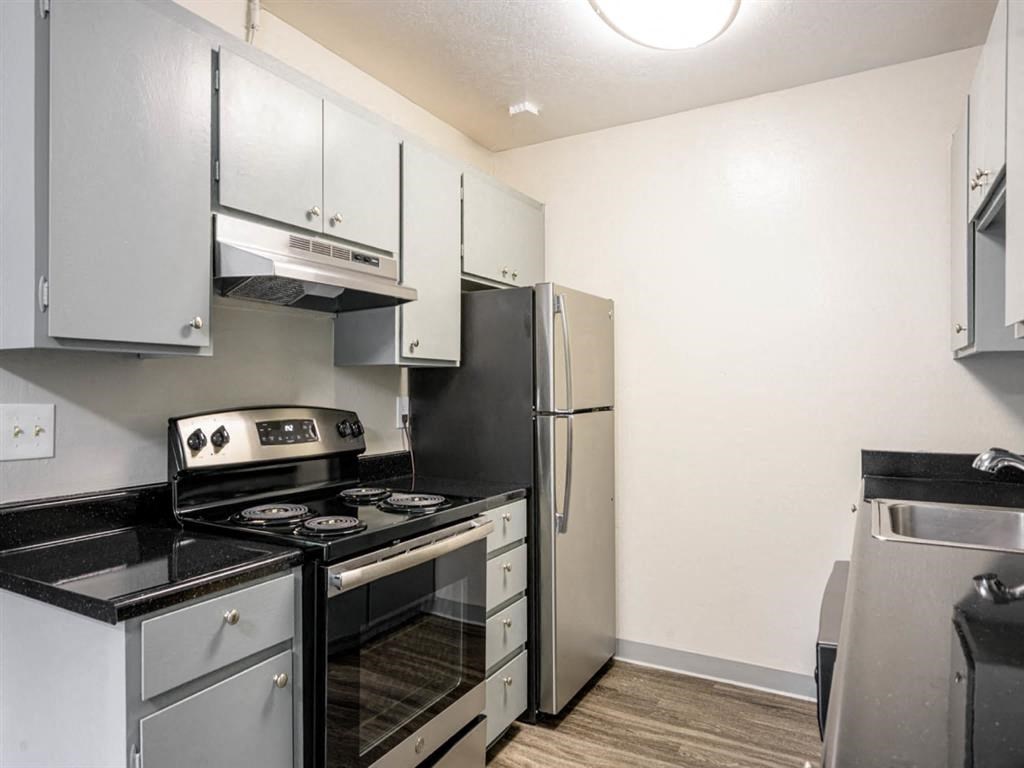 Hillside Garden Apartments