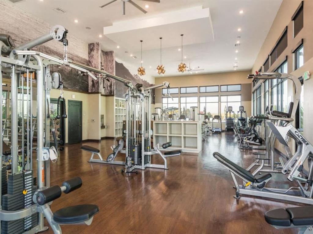 Solana Lucent Station