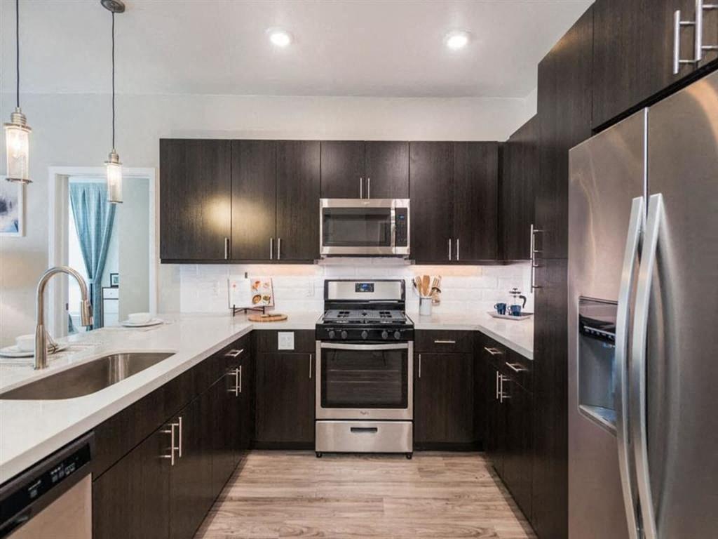 Solana Lucent Station