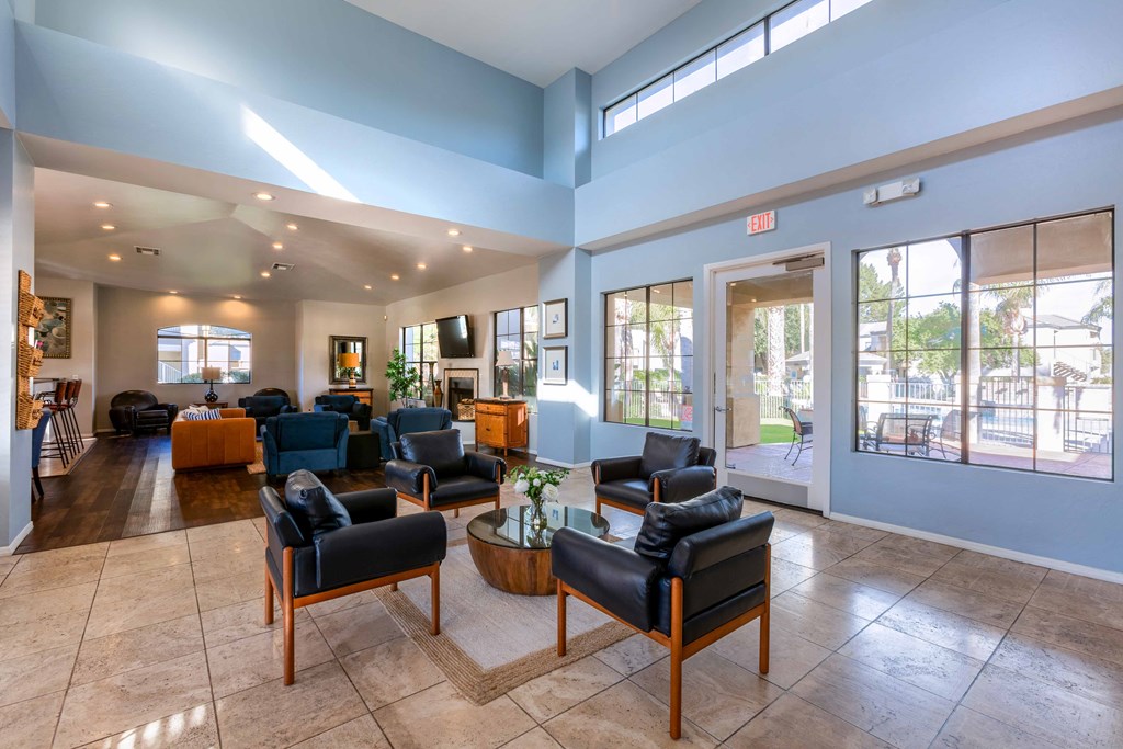 Leasing Center