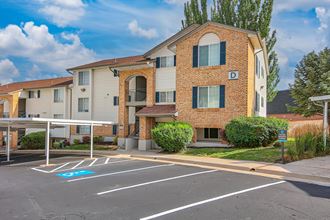 Cherry Lane Apartment Homes