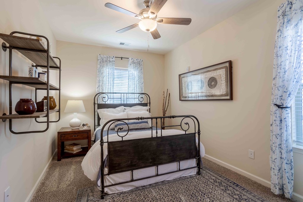 bedroom interior at commonwealth 31