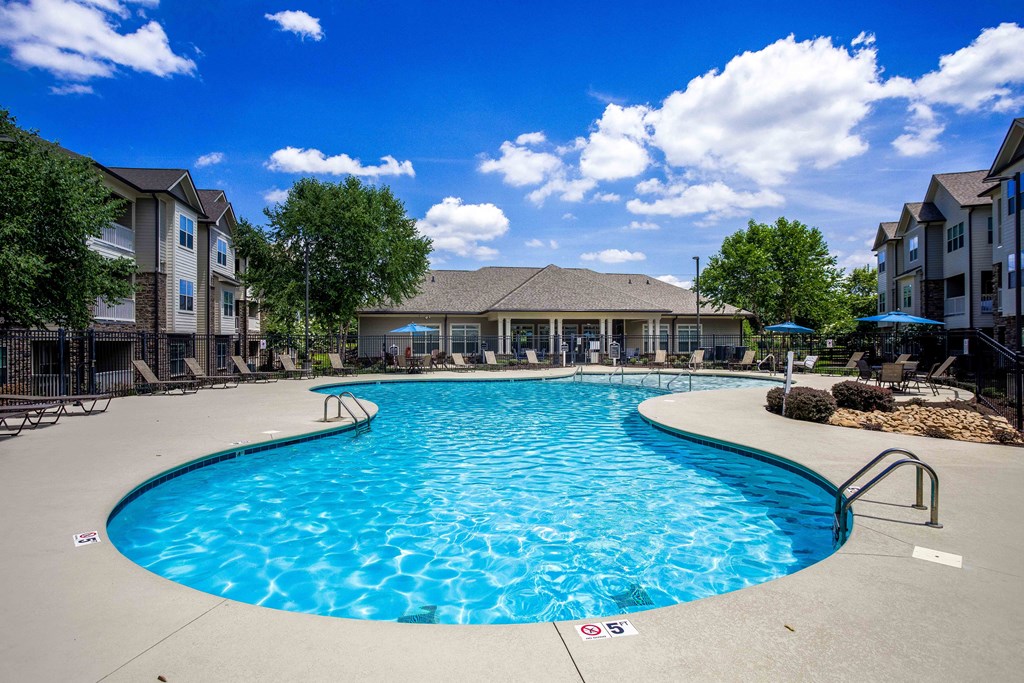 the preserve at ballantyne commons resort style swimming pool