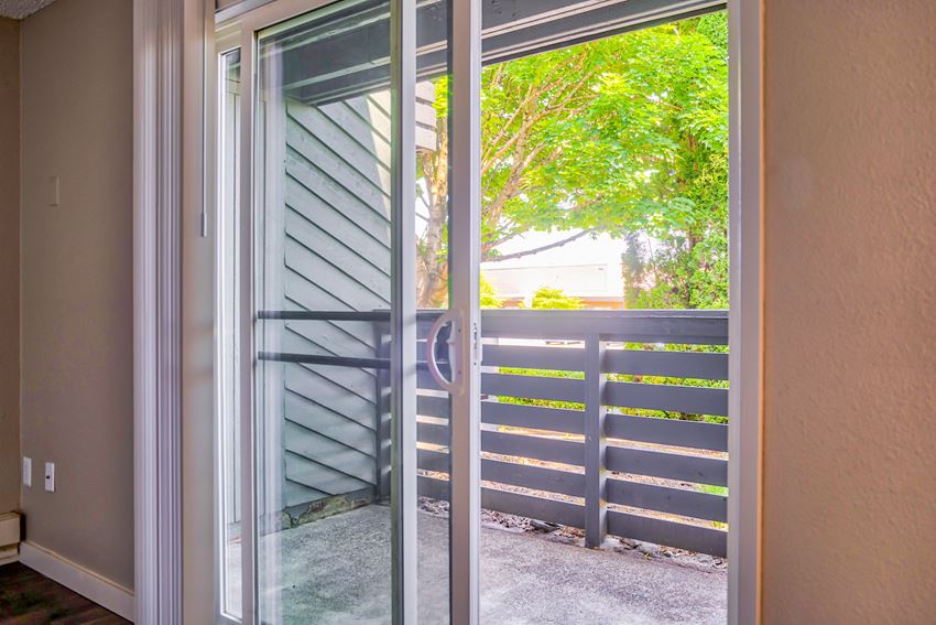 Courtyards At Cedar Hills Apartments, 13643 SW Electric Street