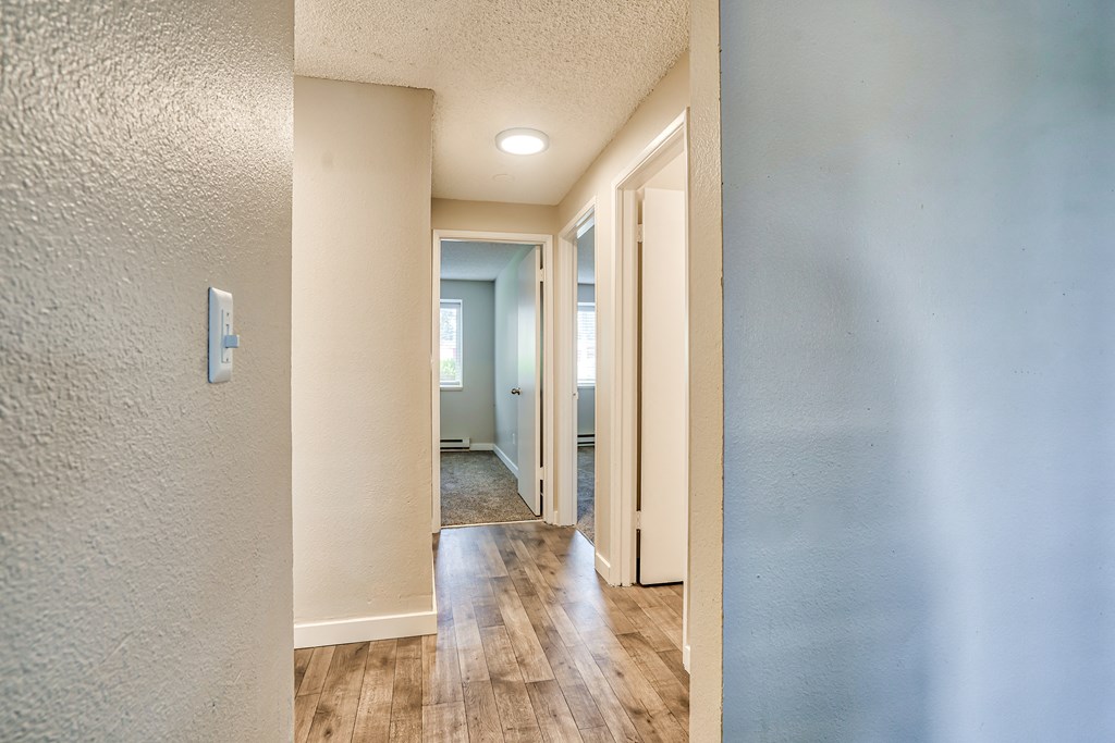 Hallway to bedrooms