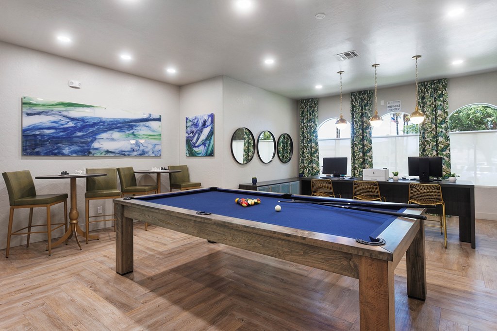 the preserve at ballantyne commons pool room