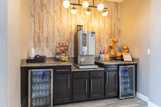 1-bedroom apartment at Dakota At Governors Ranch Apartments in Littleton, CO
