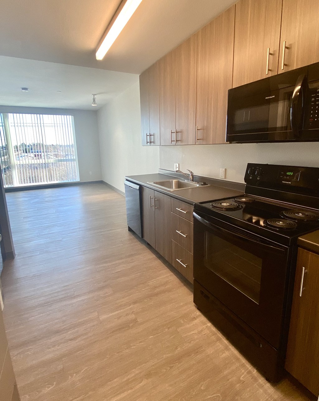 Willow Creek Crossing