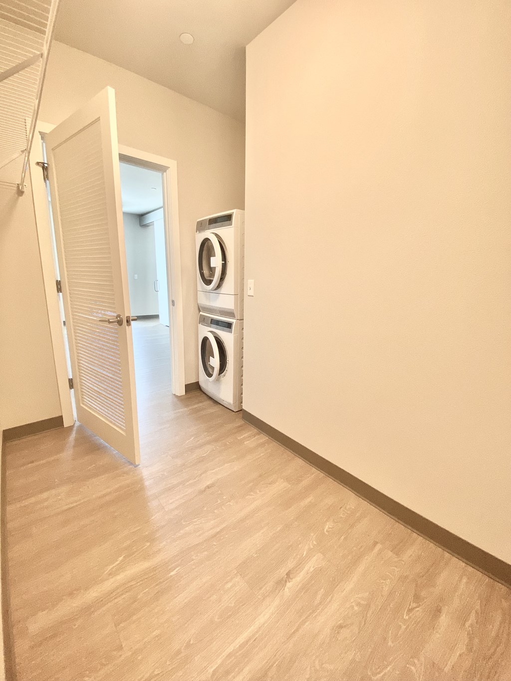 Willow Creek Crossing