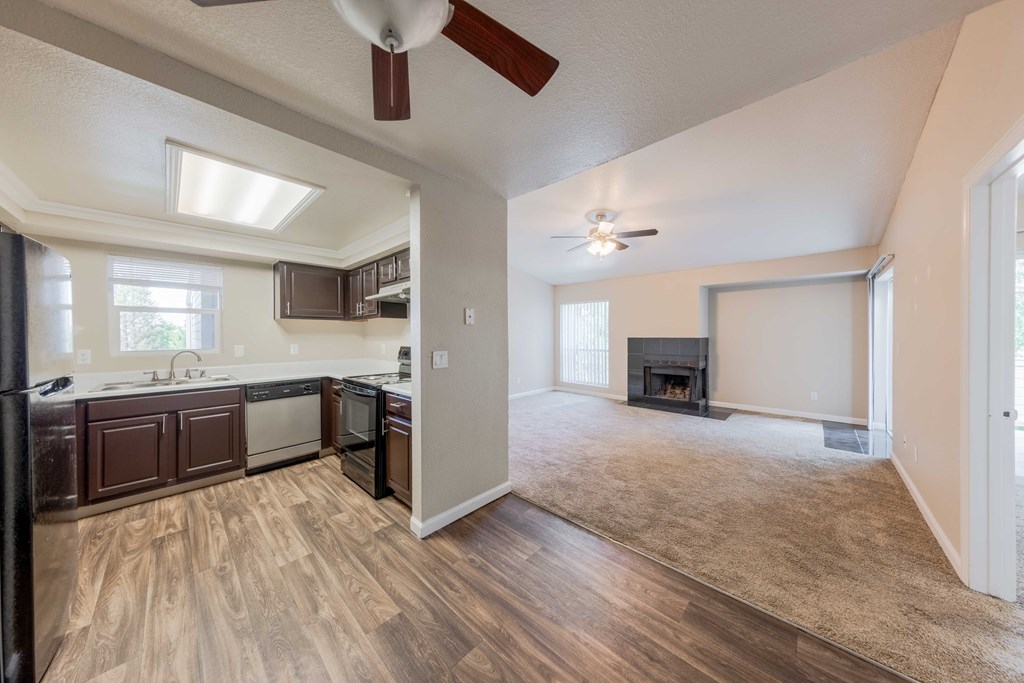 The Lodge At McCarran Ranch Apartment Homes