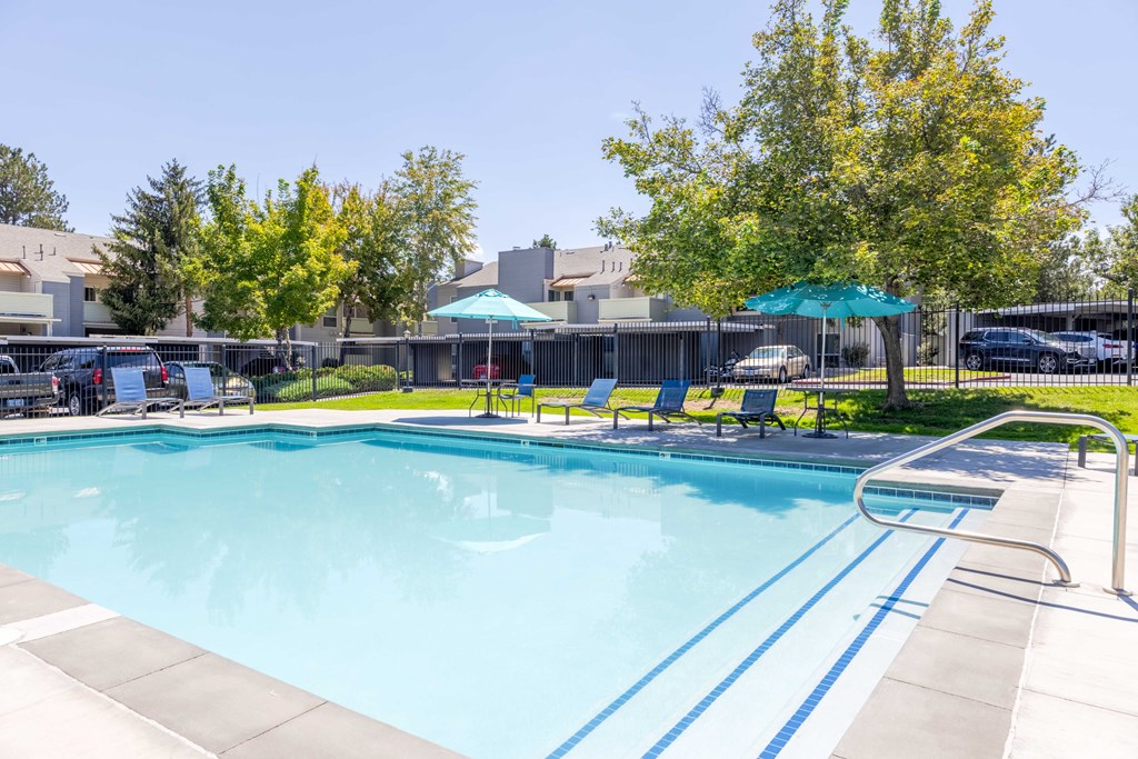 The Lodge At McCarran Ranch Apartment Homes