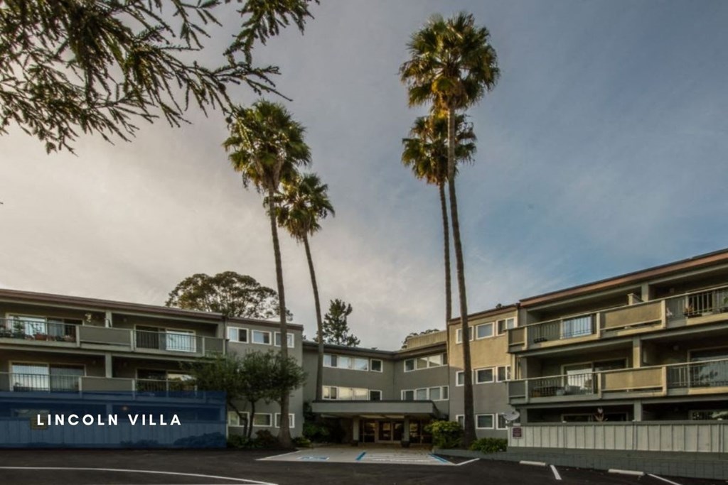 Exterior at Lincoln Villa