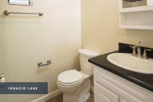Bathroom at Ignacio Lane