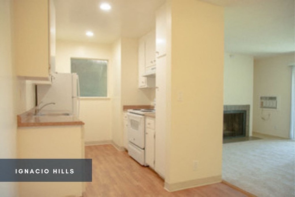 Kitchen at Ignacio Hills