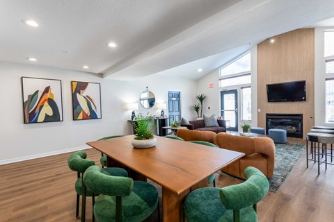 Pavilions At Silver Sage Apartments