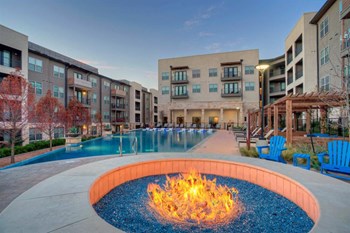 Hot Tub - Photo Gallery 5