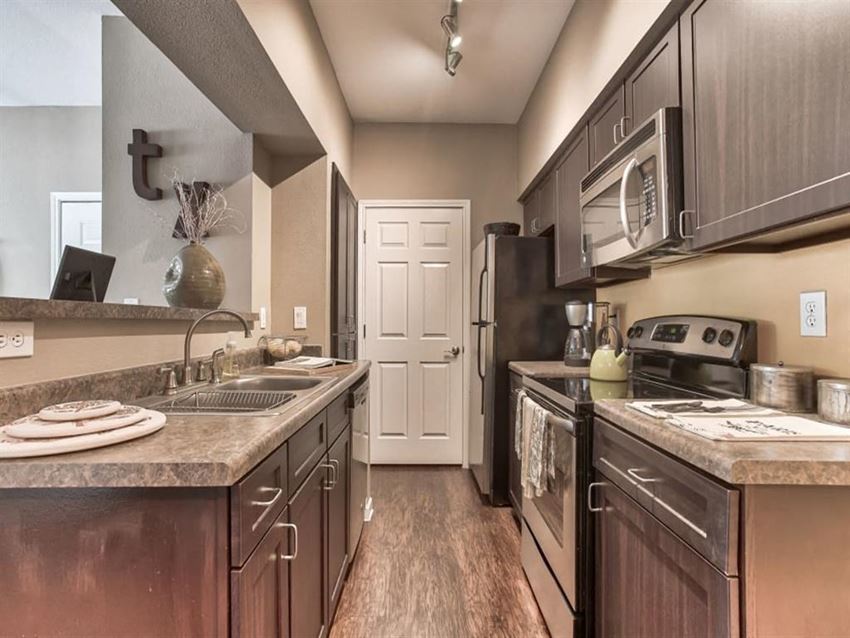 The BLVD At Medical Center Apartments, 4980 USAA Blvd., San Antonio, TX