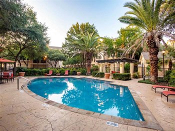 Resort-Style Swimming Pool - Photo Gallery 6