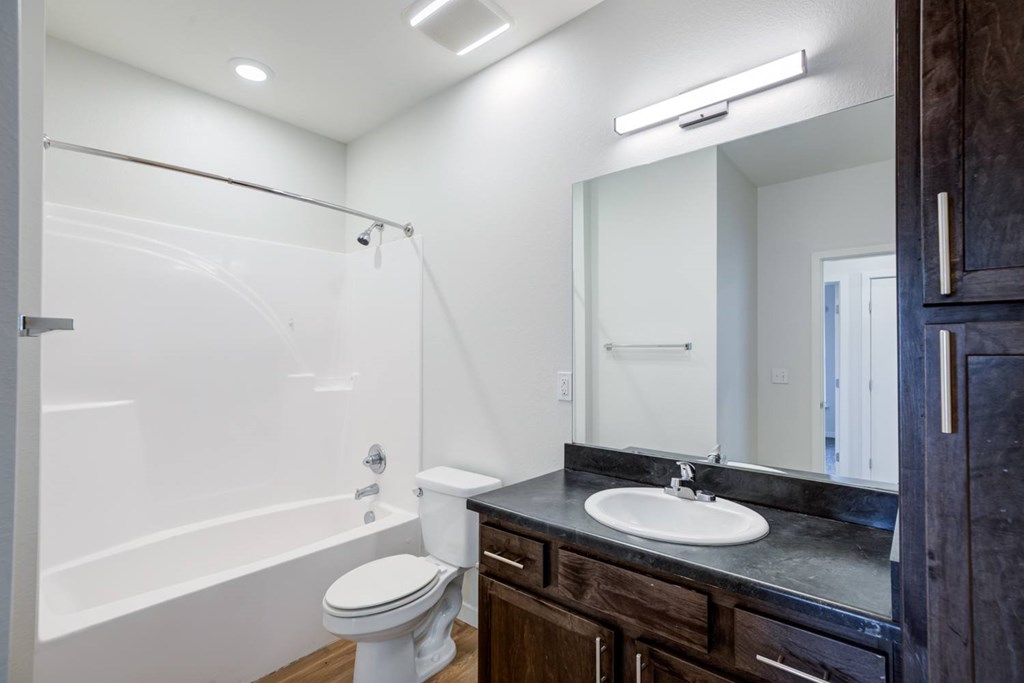 Bathroom with a tub.