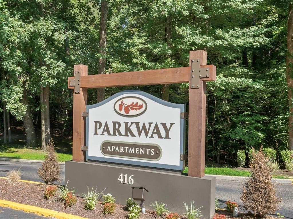 Entrance Sign
