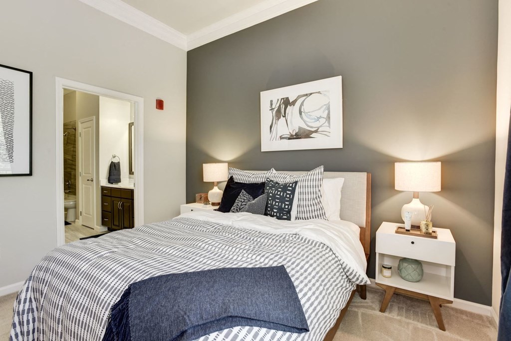 Bedroom with Bathroom