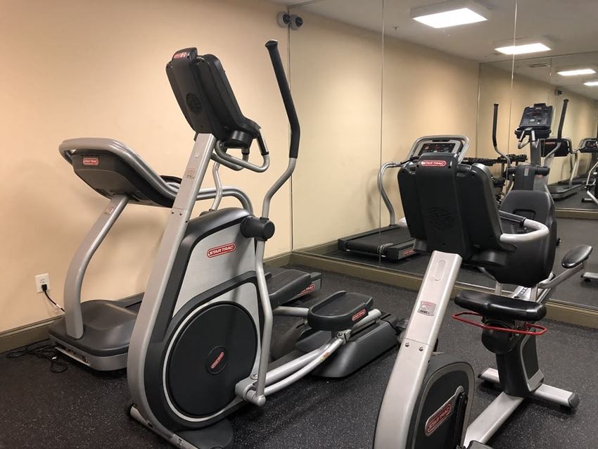 Fitness Center - Photo Gallery