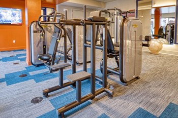 Fitness Center - Photo Gallery 6
