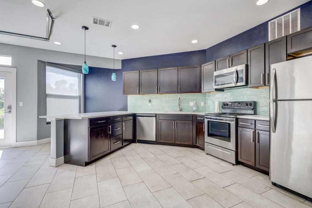 Resident Lounge Kitchen with Stainless-Steel Appliances