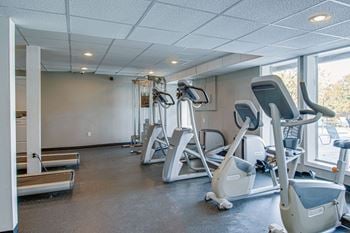 Fully Equipped Fitness Center at Nob Hill Apartments, Tennessee, 37211