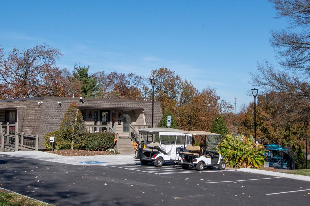 Off Street Parking at Nob Hill Apartments, Tennessee