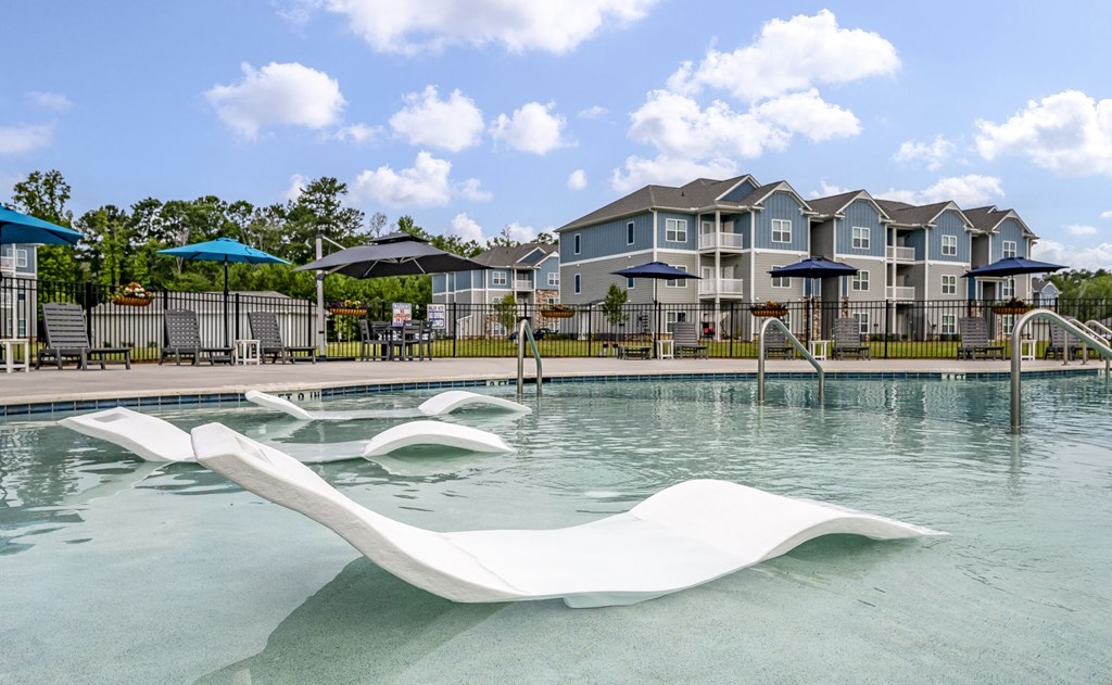 The Palms At Edgewater