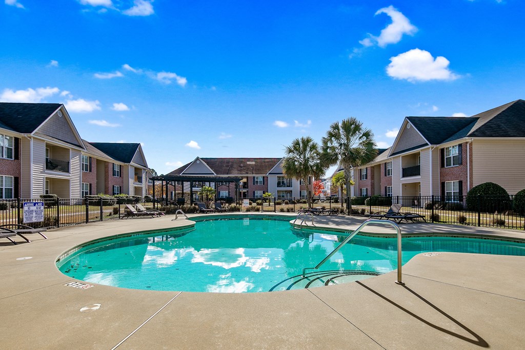 the preserve at ballantyne commons pool and apartment buildings