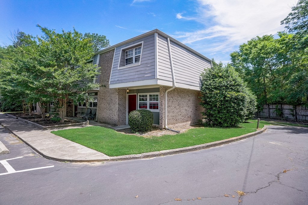 Chesney Woods Townhomes