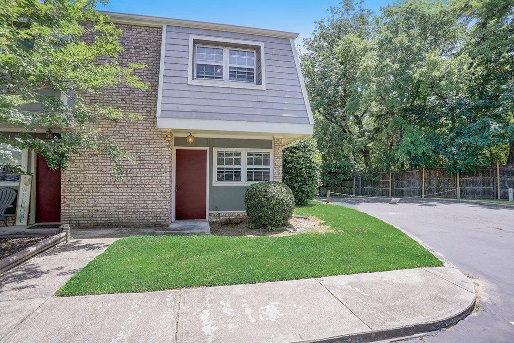 Chesney Woods Townhomes