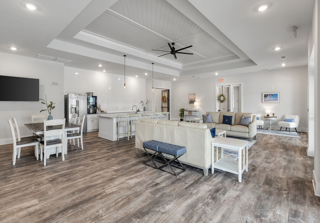 The Palms At Edgewater