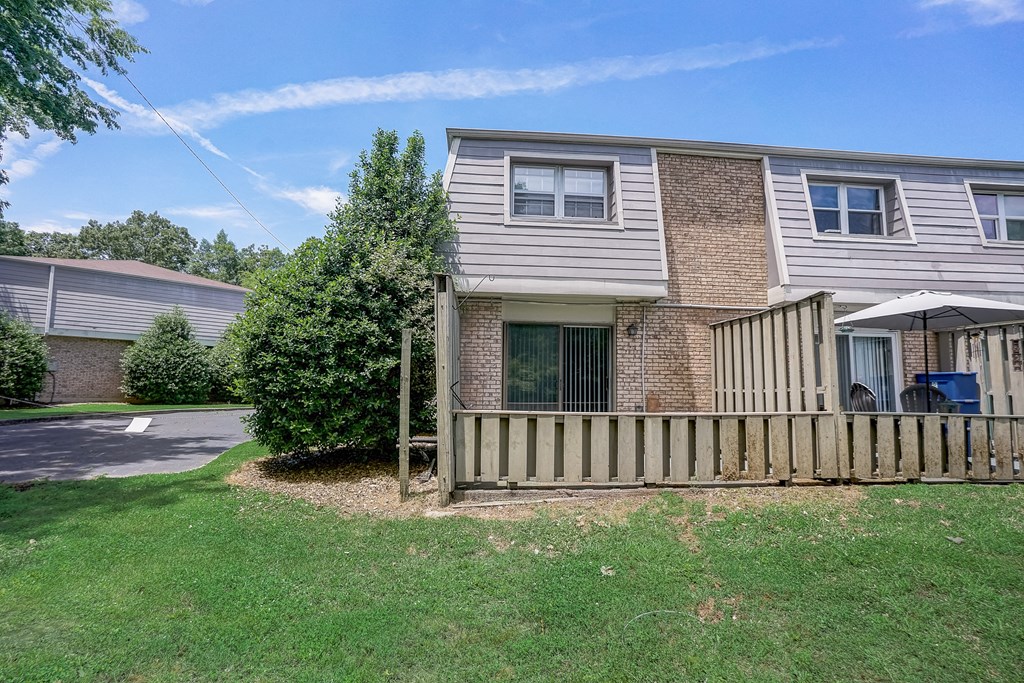 Chesney Woods Townhomes