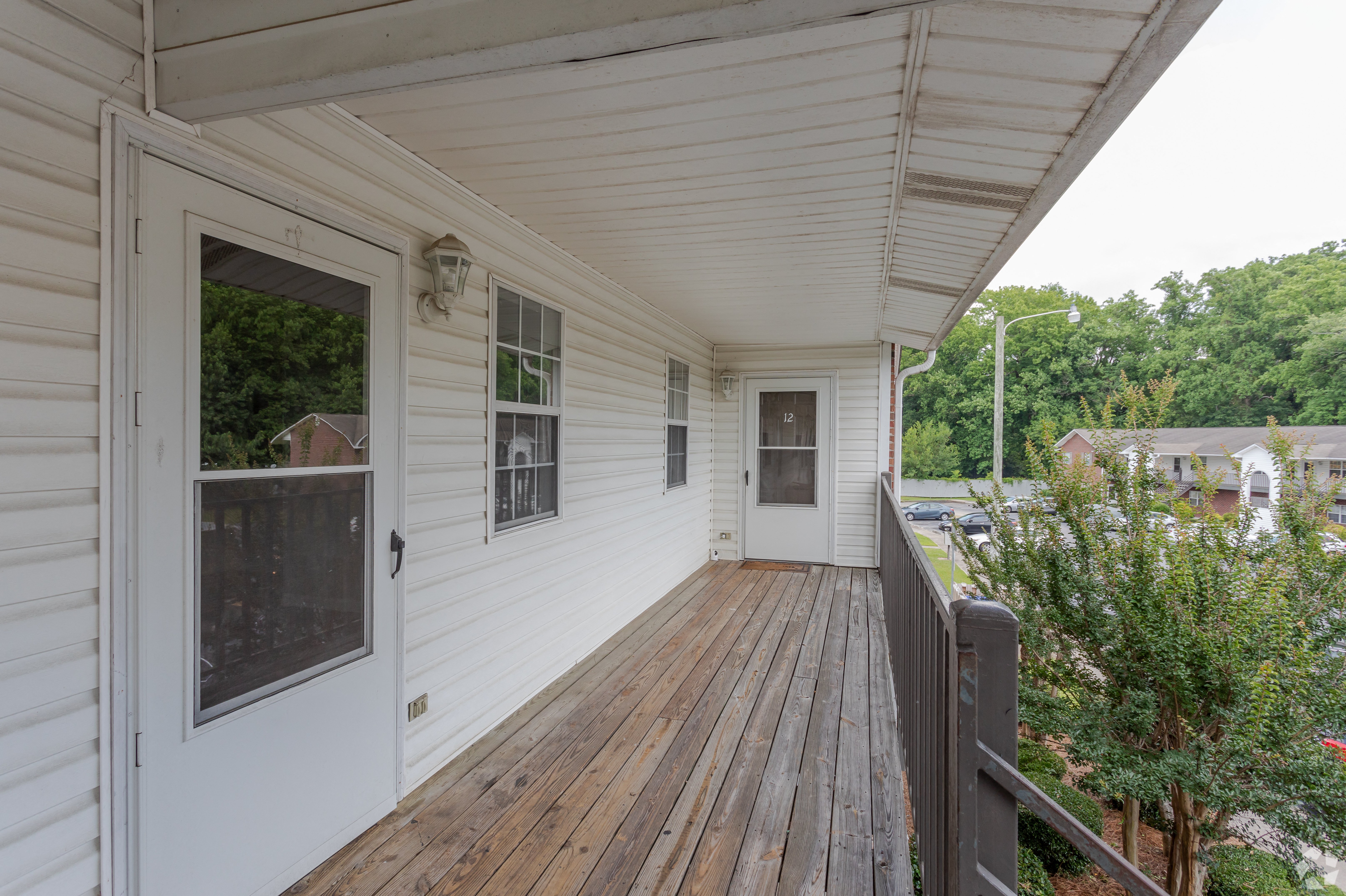 Arlington West Apartments