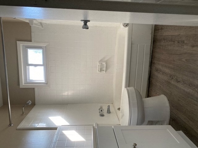 318 Richlands Ave 2 Beds Apartment for Rent - Photo Gallery 5