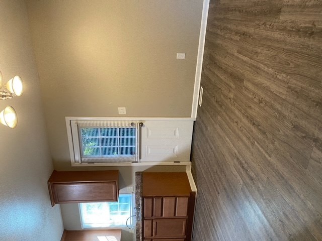 318 Richlands Ave 2 Beds Apartment for Rent - Photo Gallery 2