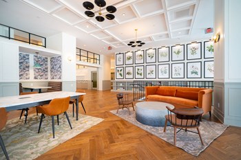 Lobby full view - Photo Gallery 2