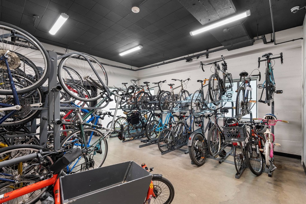 Bike Storage at Vista St. Clair, Portland, 97205