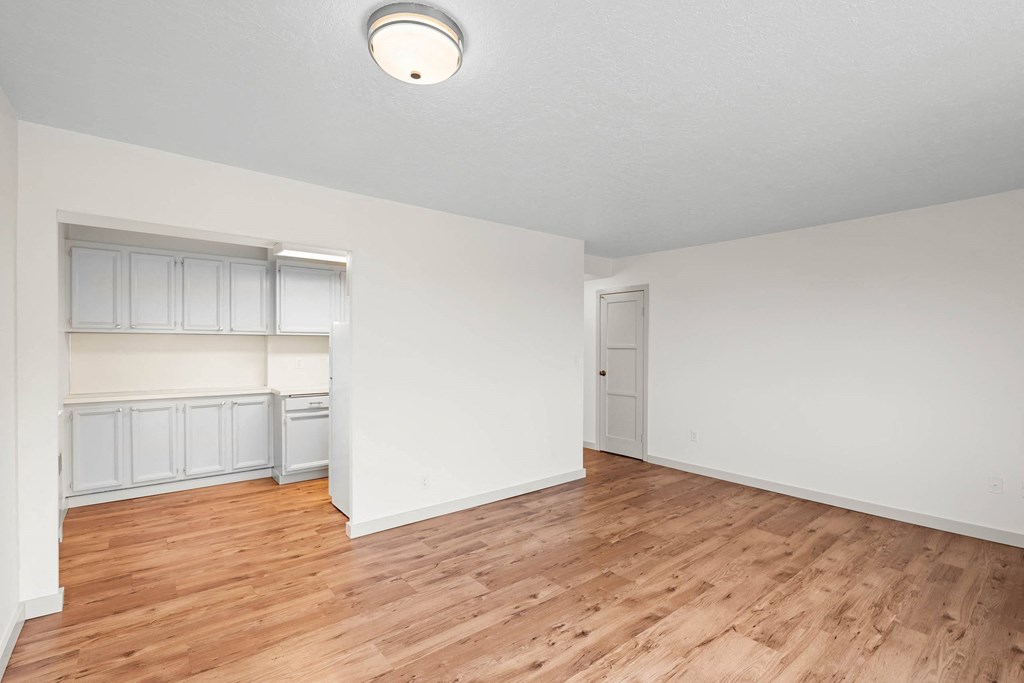 Vacant Living Room at Vista St. Clair, Oregon, 97205