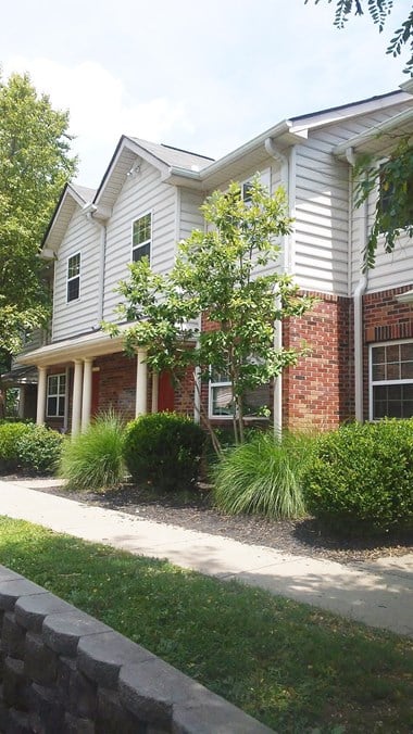108 N. Central Avenue 3-4 Beds Apartment for Rent - Photo Gallery 1