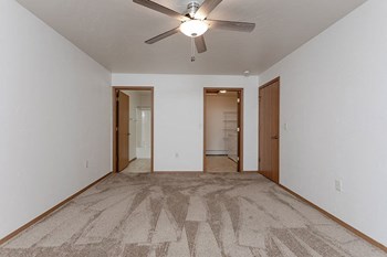 341 STANTON ST 1-3 Beds Apartment for Rent - Photo Gallery 5